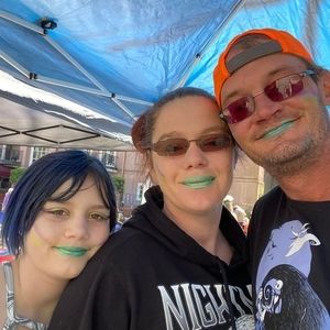 Meet your Posher, Leon